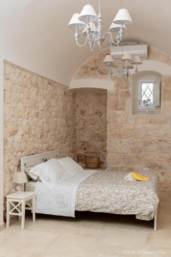 오스투니 Il Mandorlo Poeta B&B 외부 사진